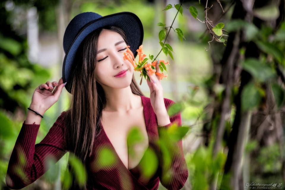 女神级美女赵芸精选写真图集