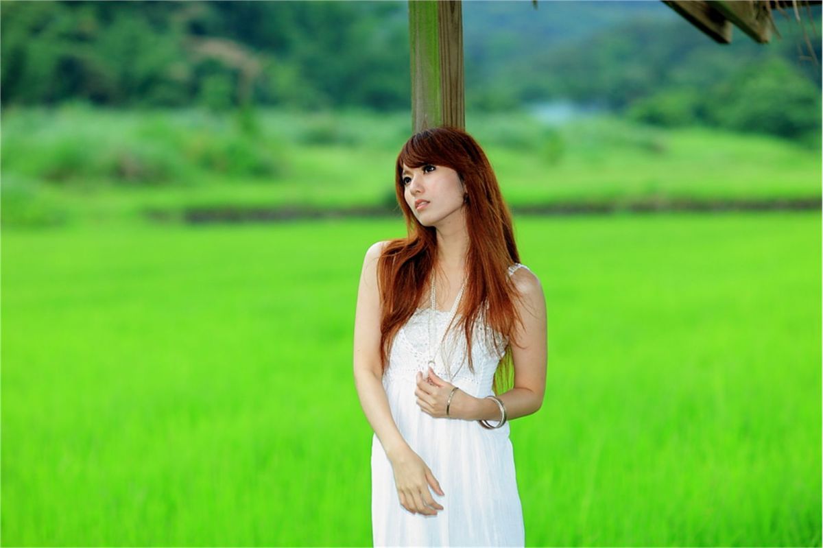 台湾清纯美女小静夏日唯美写真照