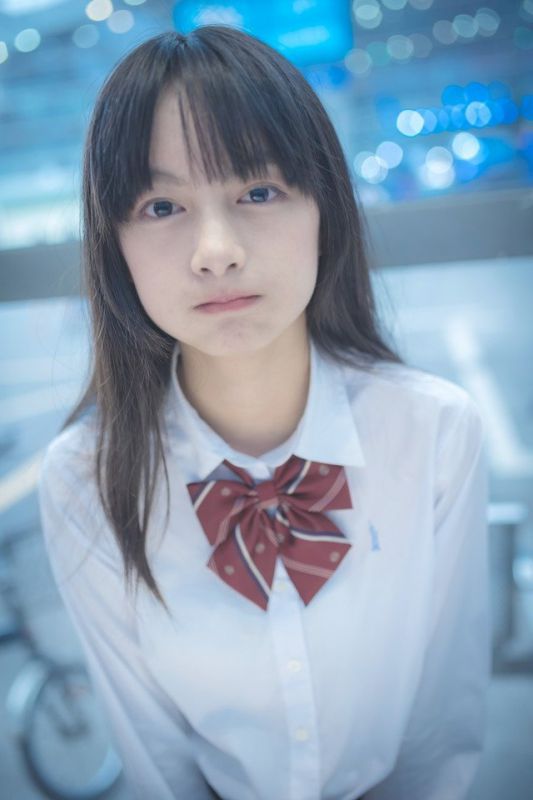 日本清纯美女池田七帆学生制服写真