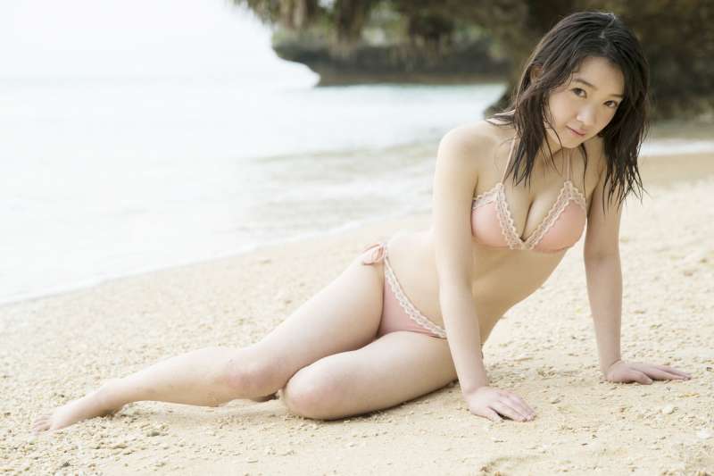 山岸理子 Riko Yamagishi