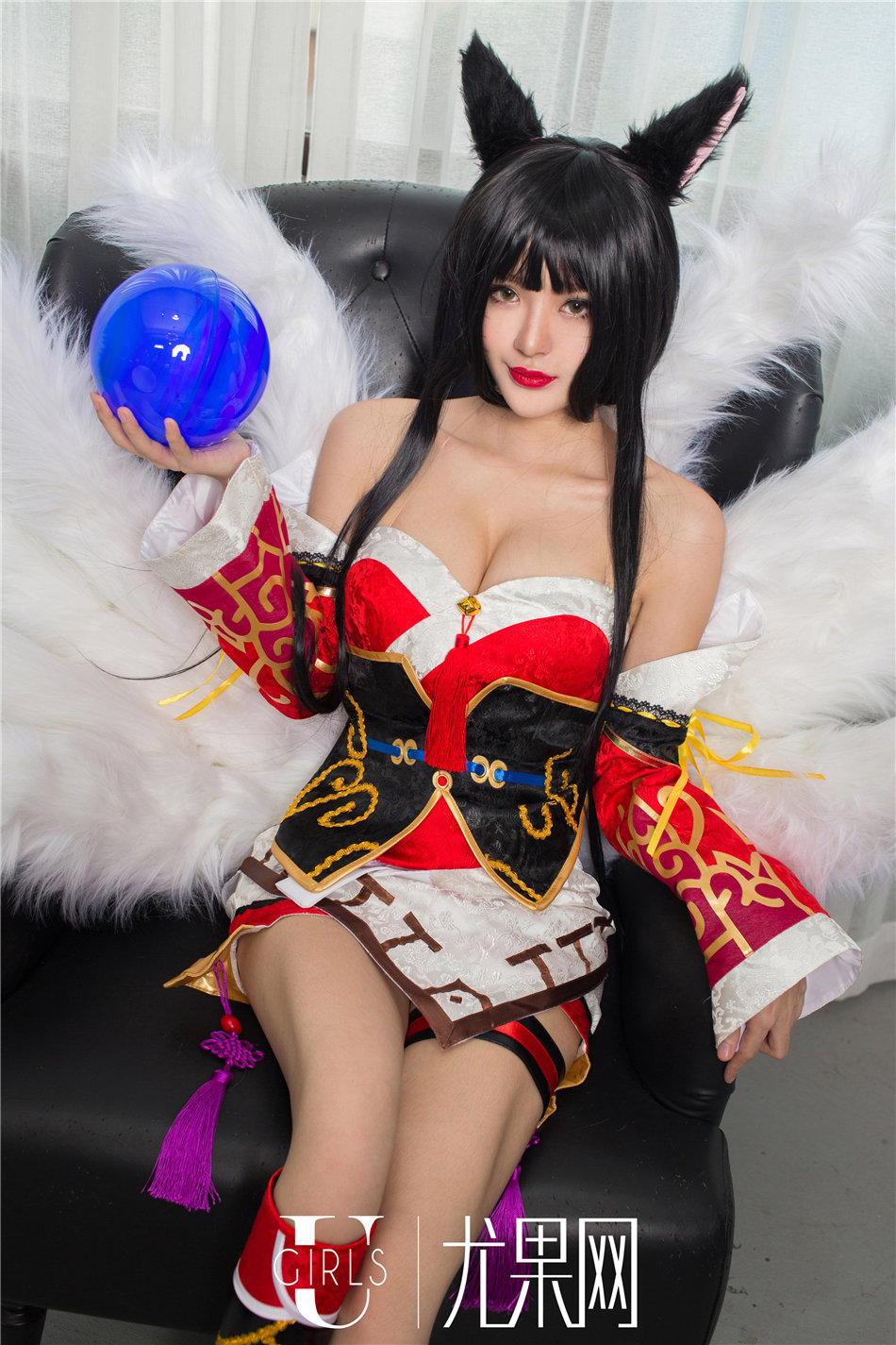 性感嫩模香川颖白皙巨乳COSPLAY诱惑小狐狸美图