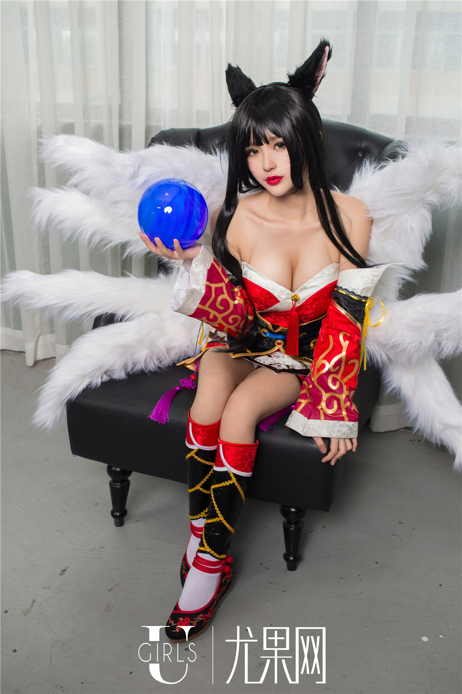 性感嫩模香川颖白皙巨乳COSPLAY诱惑小狐狸美图